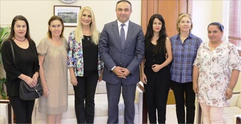 Dernekten ´hayırlı olsun´ ziyareti