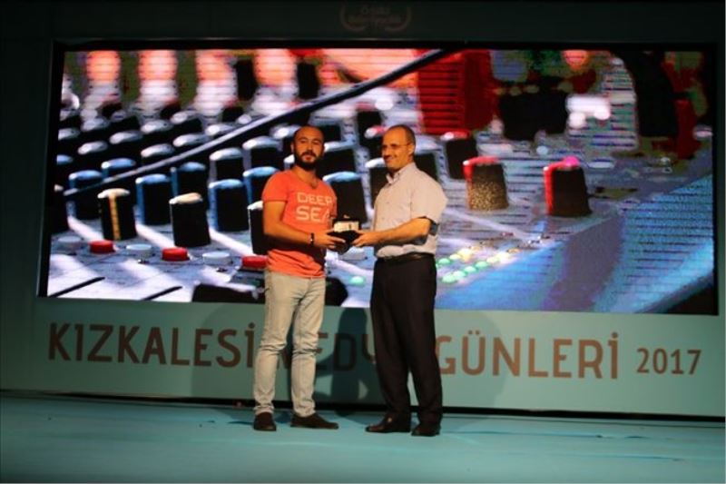 Kızkalesi ödülü, Milli´ye