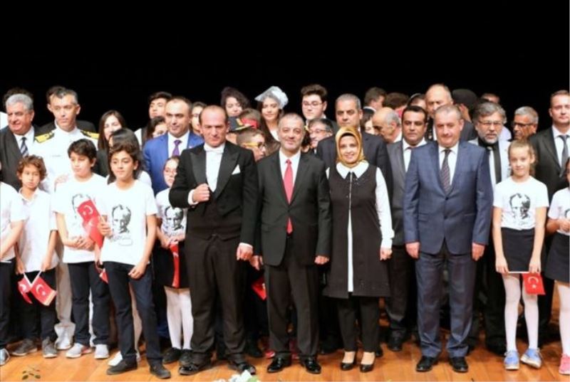 Ata´nın huzurunda