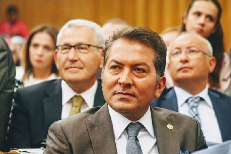 Yerel seçimler biran önce yapılsın