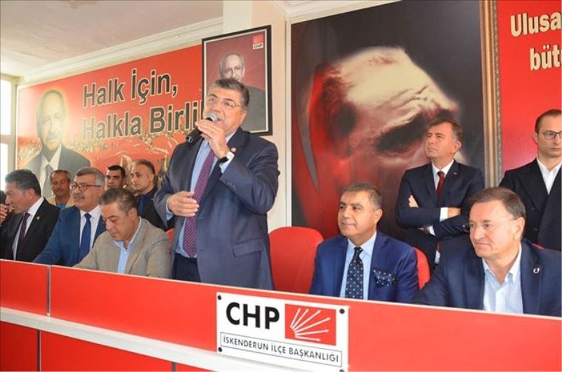 Kandırılmak ayrı, ihanet ayrı şey