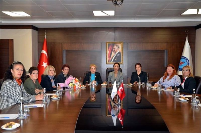 Kadınlara pastacılık kursu