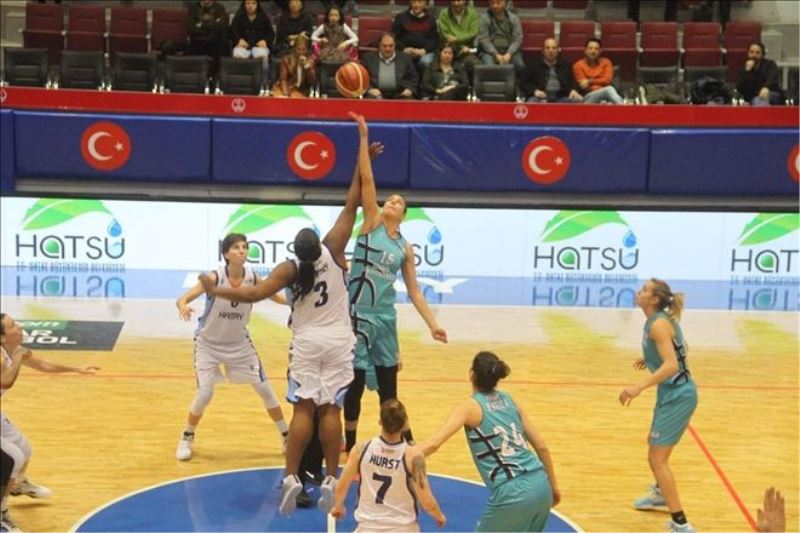 HBB´li kadınlar ´namağlup lider´