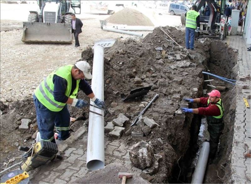 100 metrelik kanalizasyon hattı yenilenecek