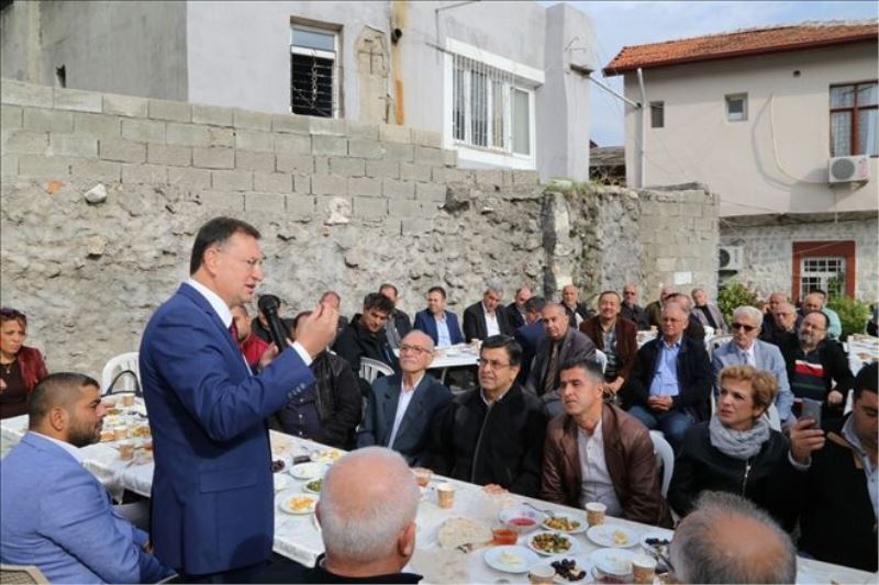 Muhtarlara gastronomiyi anlattı