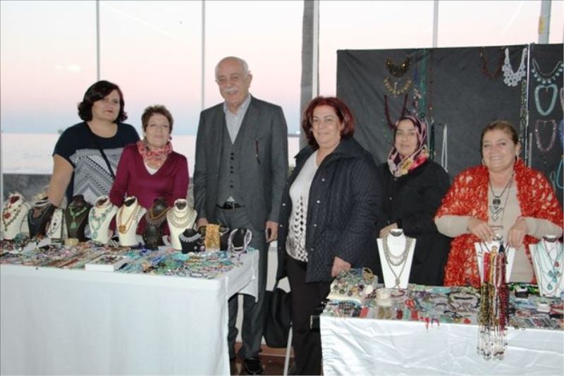 El sanatları sergisi sosyal tesiste sürecek
