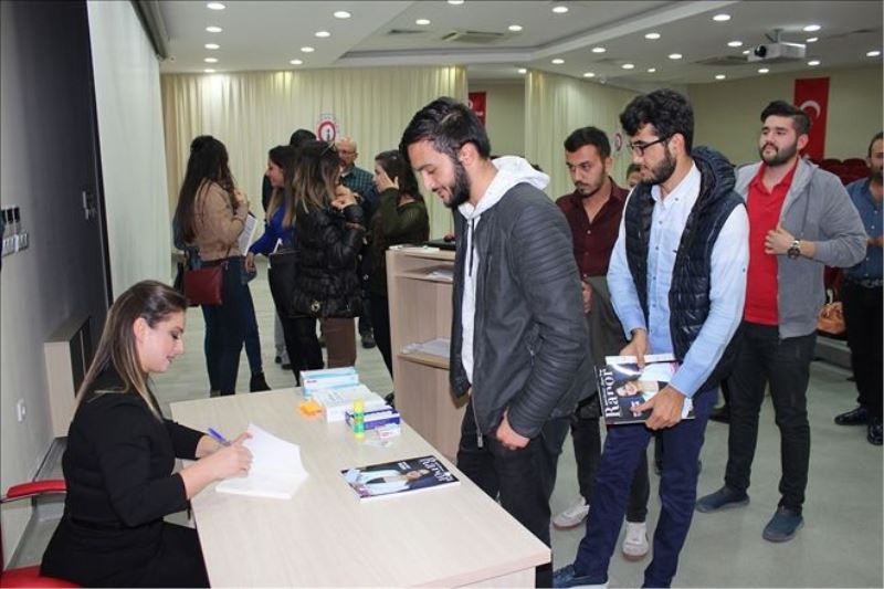 Yazar, deneyimlerini anlattı