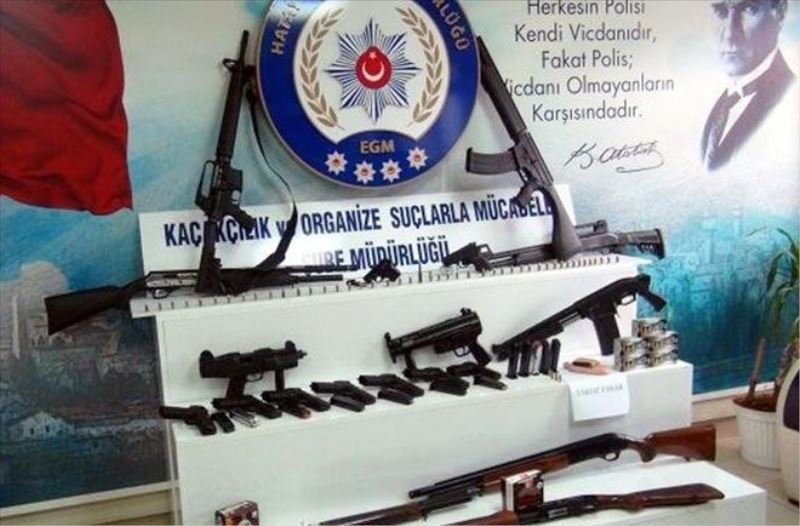 Silah kaçakçılarına operasyon