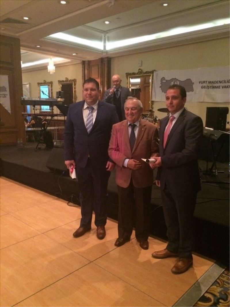 Doç. Dr. Depci´ye ´bilim ödülü´ 
