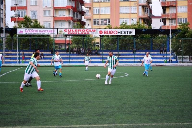 Futbol turnuvası sürüyor