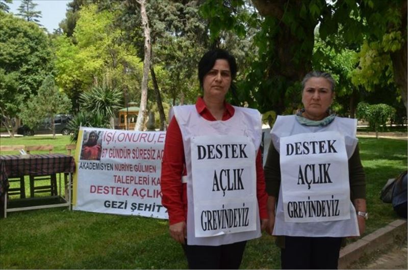 Anneler, Anneler Gününde açlık grevinde  