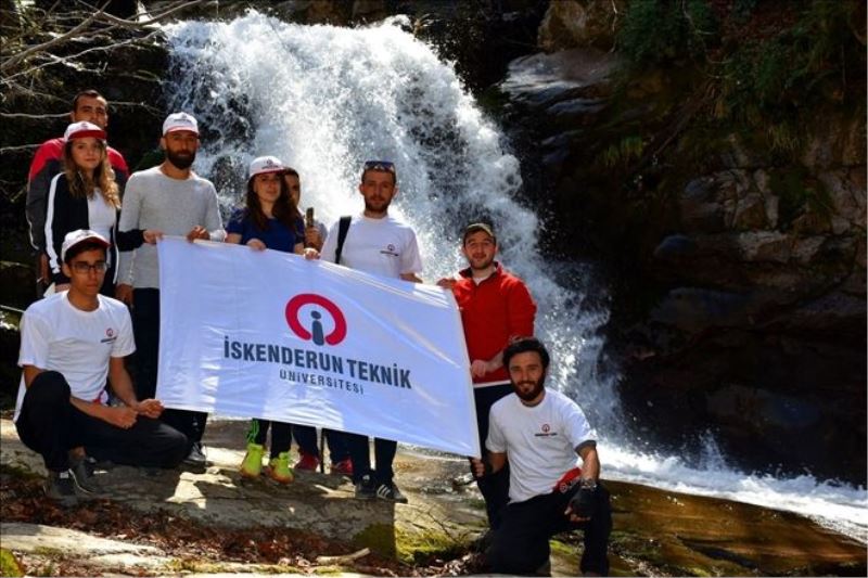 Kovukçınar Şelalesi´ni fotoğrafladılar