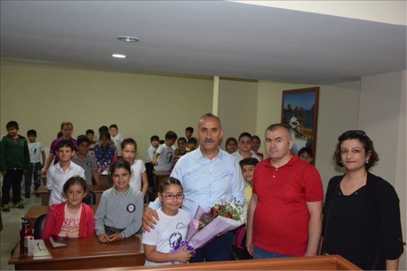 Yerel yönetim dersi başkandan