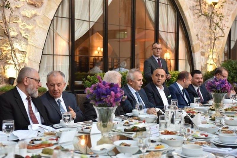 Kardeşlik ikliminde herkese sorumluluk düşüyor  