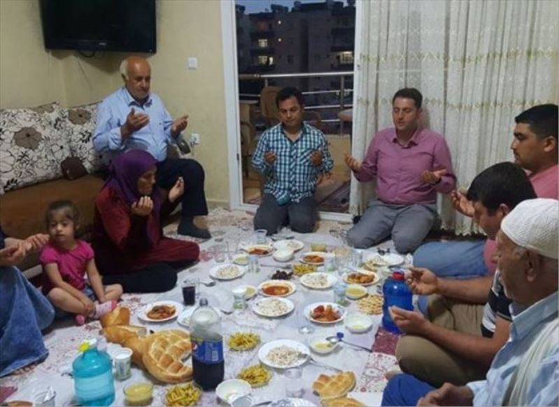 İftariyeliğiyle konuk oldu