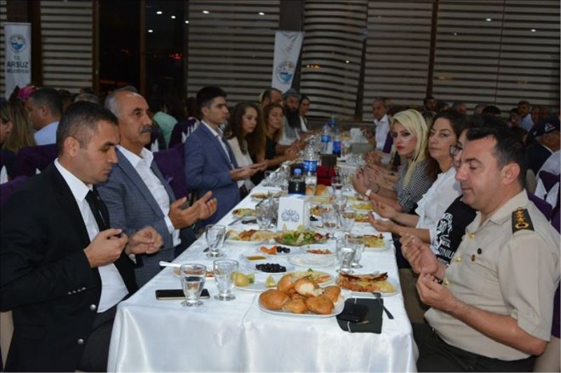 Belediyeden dayanışma iftarı