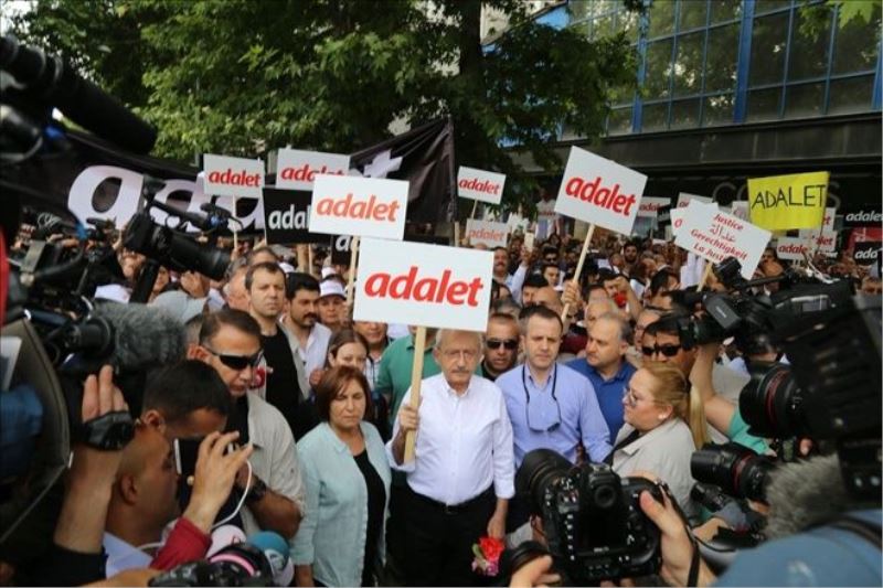 Hatay heyeti ´adalet´ yürüyüşünde