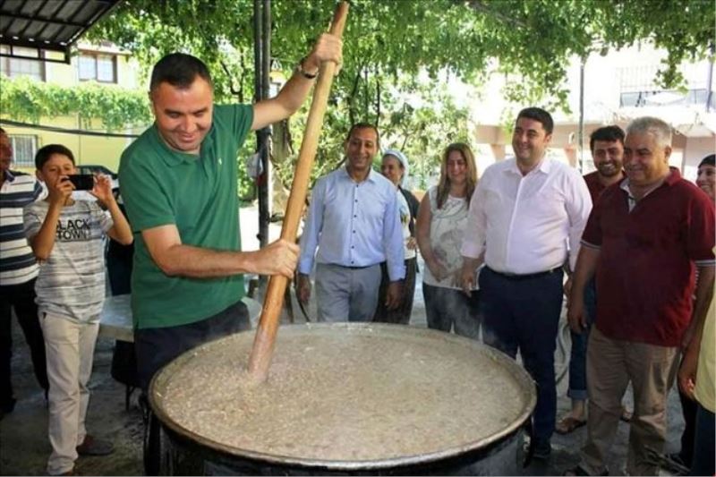 Yerel bayrama katkı verdi
