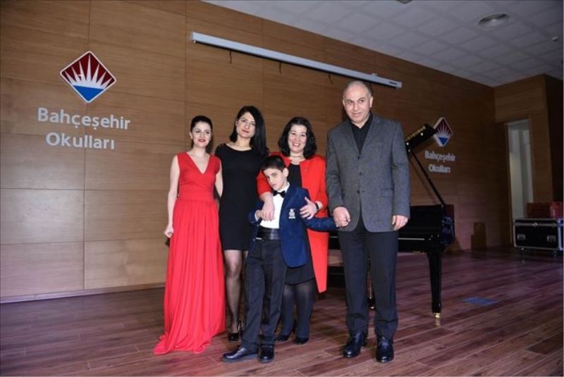 Deniz Özak´a konservatuar yolu açılıyor