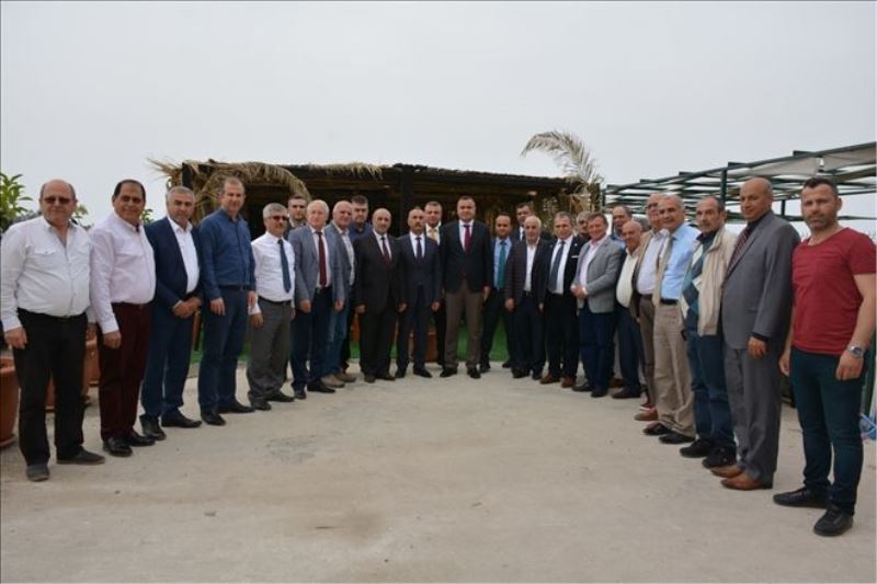 Mezarlara sadırı ´birleştirdi´