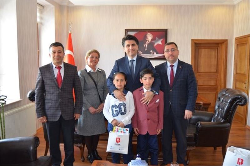 Kaymakamlık koltuğu M. Emre´nin