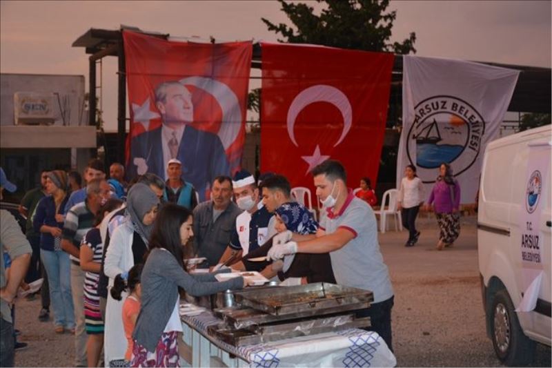 Arsuz Belediyesinden iftar