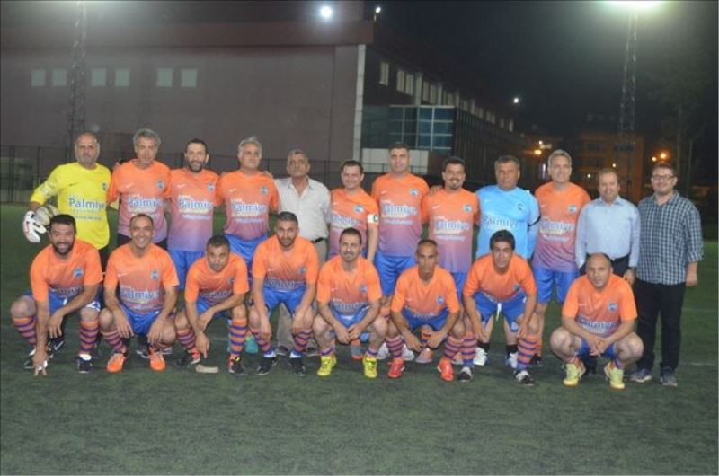 Palmiye rakibini eledi 4-1