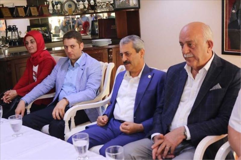 Polisleri çalıntı araçla şehit etmişler