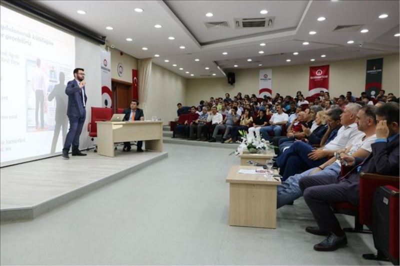 “Teknolojinin gücünü darbe girişiminde gördük”  