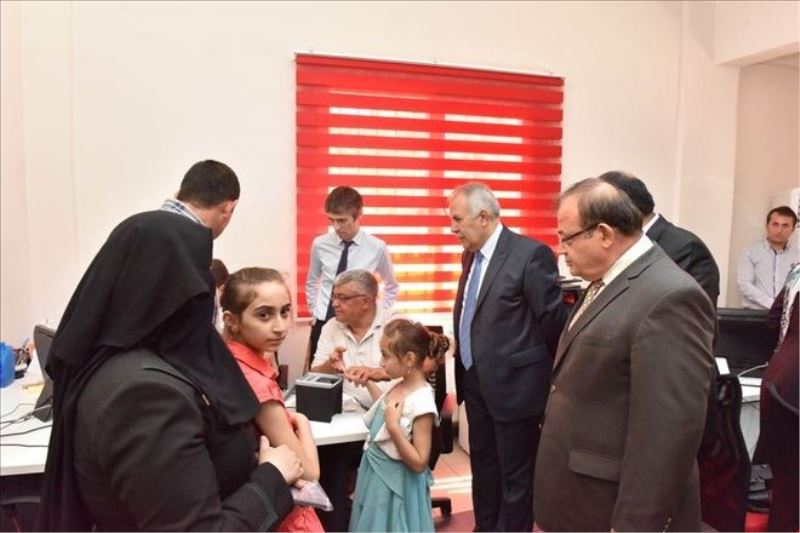 Vali Ata Göç İdaresi´ni inceledi