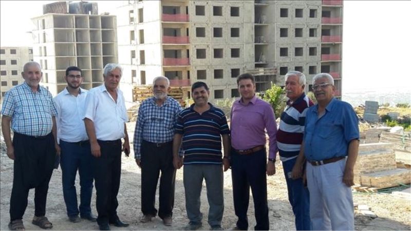 AKP yönetimi TOKİ konutlarını inceledi