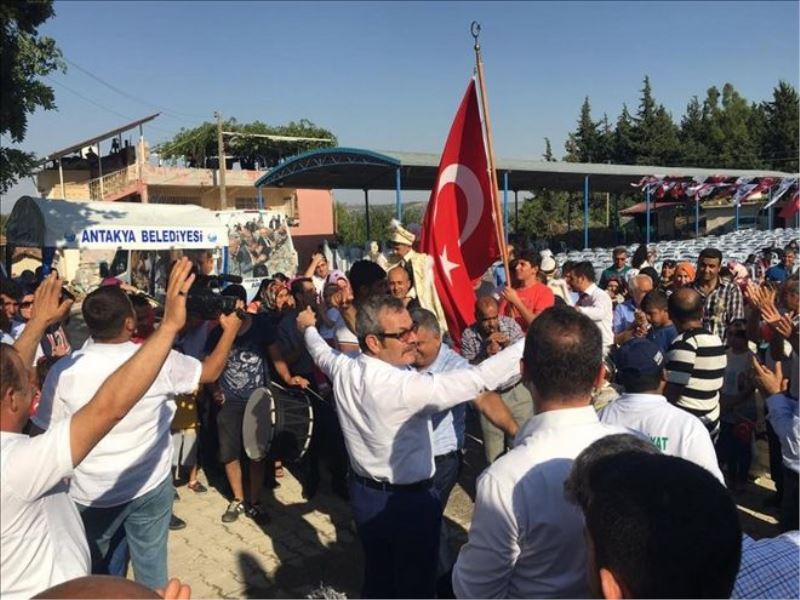 Dernekten sünnet şöleni  
