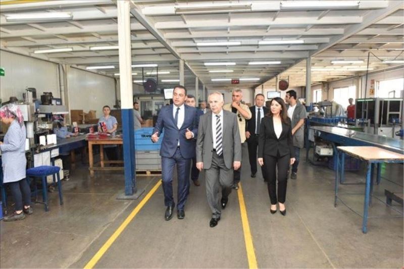 Vali Ata üretim tesislerini inceledi