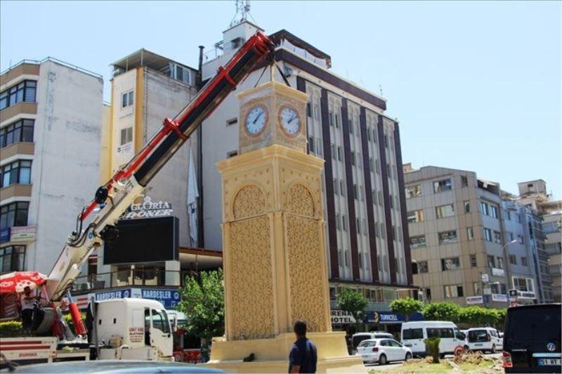 Artık İskenderun´un da saat kulesi var