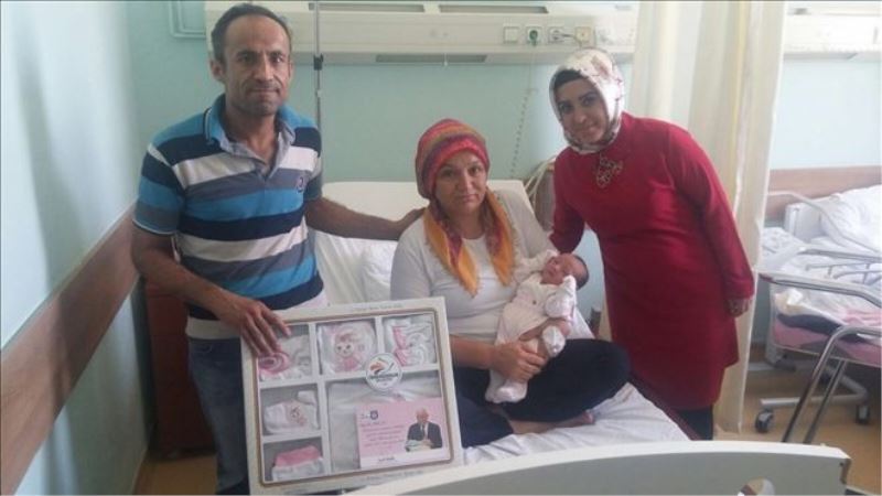 2400 bebeğe belediyeden ‘hoşgeldin´ armağanı