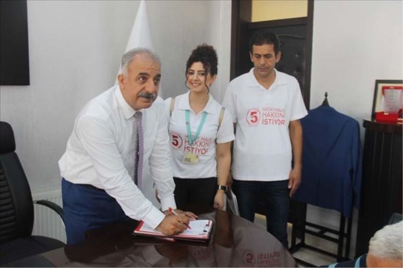 Kampanyaya Nehir´den imza desteği