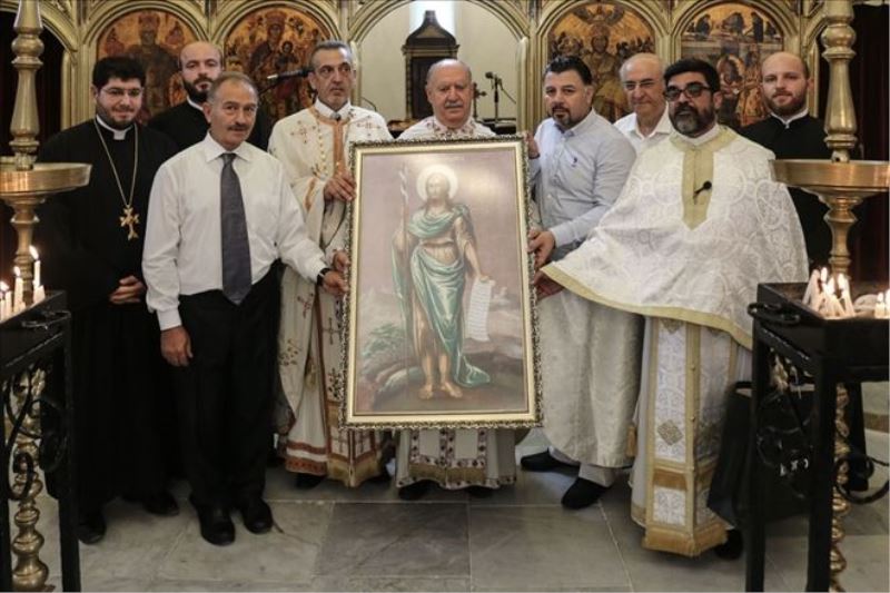 Restore edilen kilisede ilk ayin
