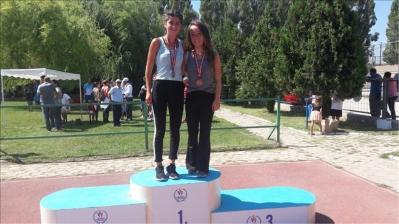 Hataylı atletler 2 madalyayla döndü  