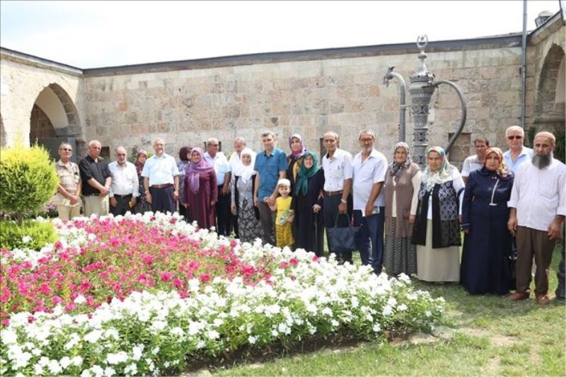 Payaslı hacılar uğurlandı  