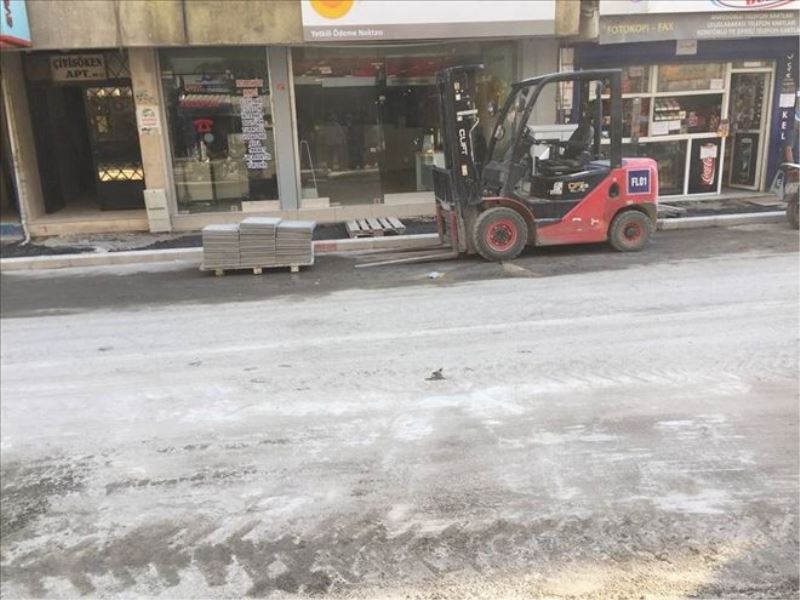 Kaldırım yenileme Namık Kemal´de