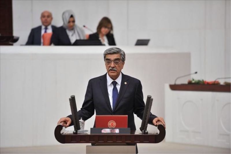 Ahrazoğlu´ndan kampanyaya imza desteği