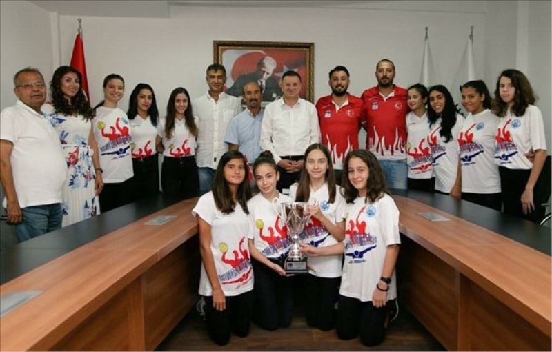Şampiyon takımın ziyareti