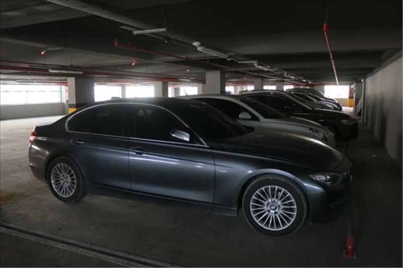 Otopark, ücretsiz kullanımda