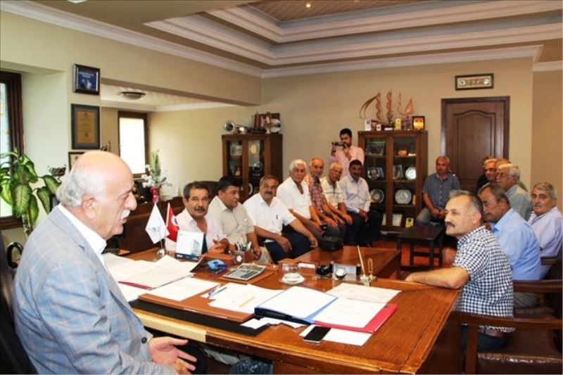 Geziye katılan muhtarların teşekkür ziyareti