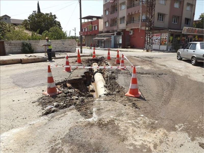 Kırıkhan´da altyapı temizlendi