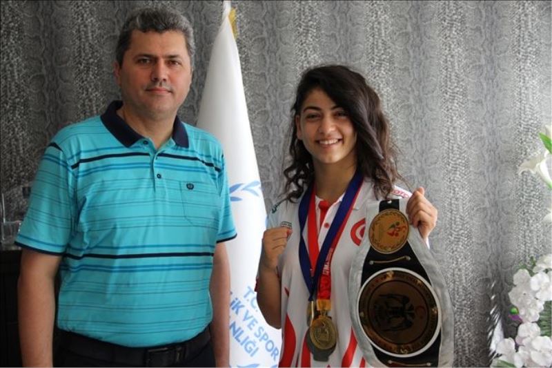 Şampiyonluk kemeriyle Hatay´da
