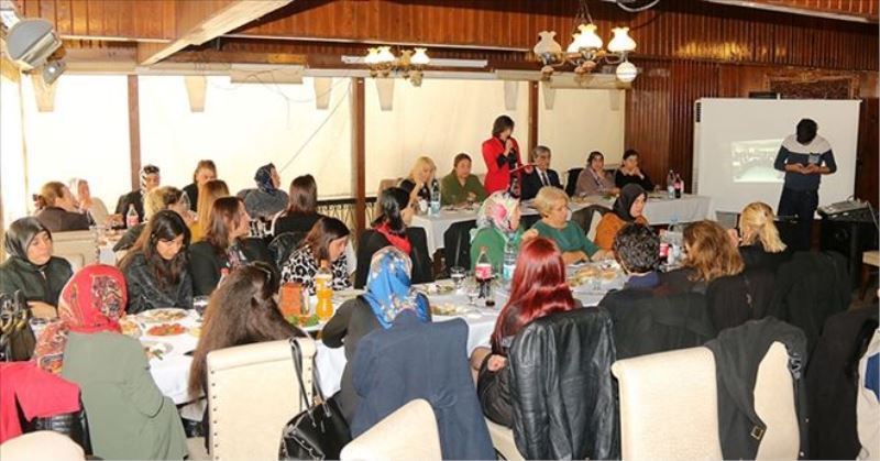 MHP´li kadınlar yemekte buluştu