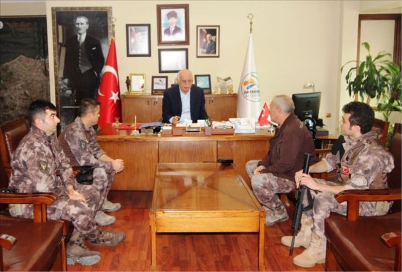 ´Güvenlik güçlerinin yanındayız´
