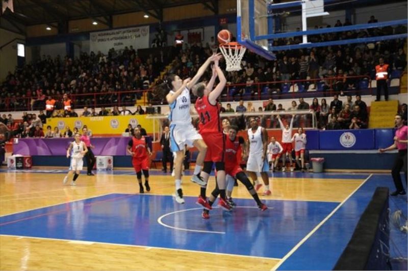 Kadınlar, BOTAŞ´ı 67-58 yendi