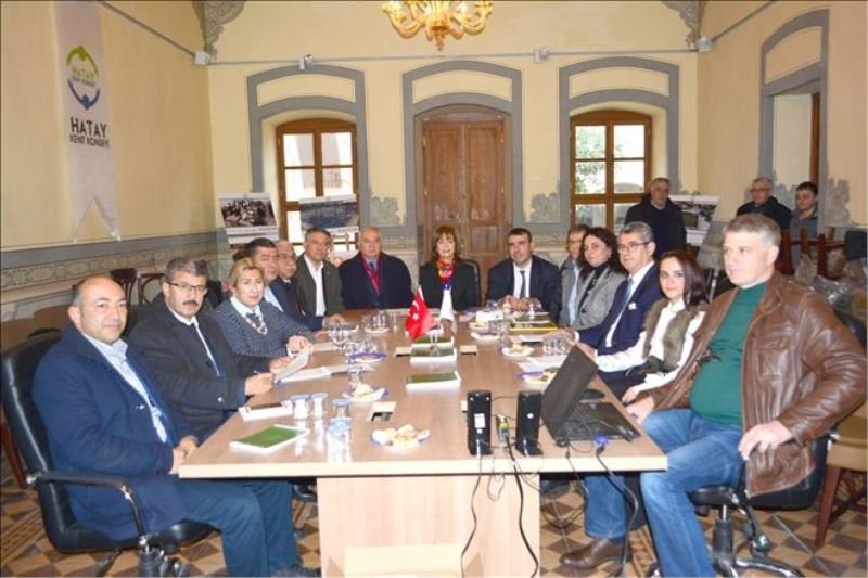Konseylerden HADO´ya destek